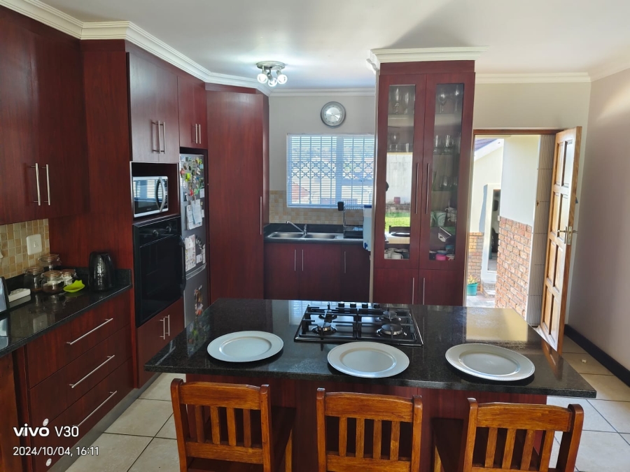 3 Bedroom Property for Sale in Beacon Bay Eastern Cape